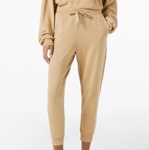 Frame Easy Sweatpant in Vintage Camel